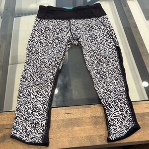 Lululemon crop pants